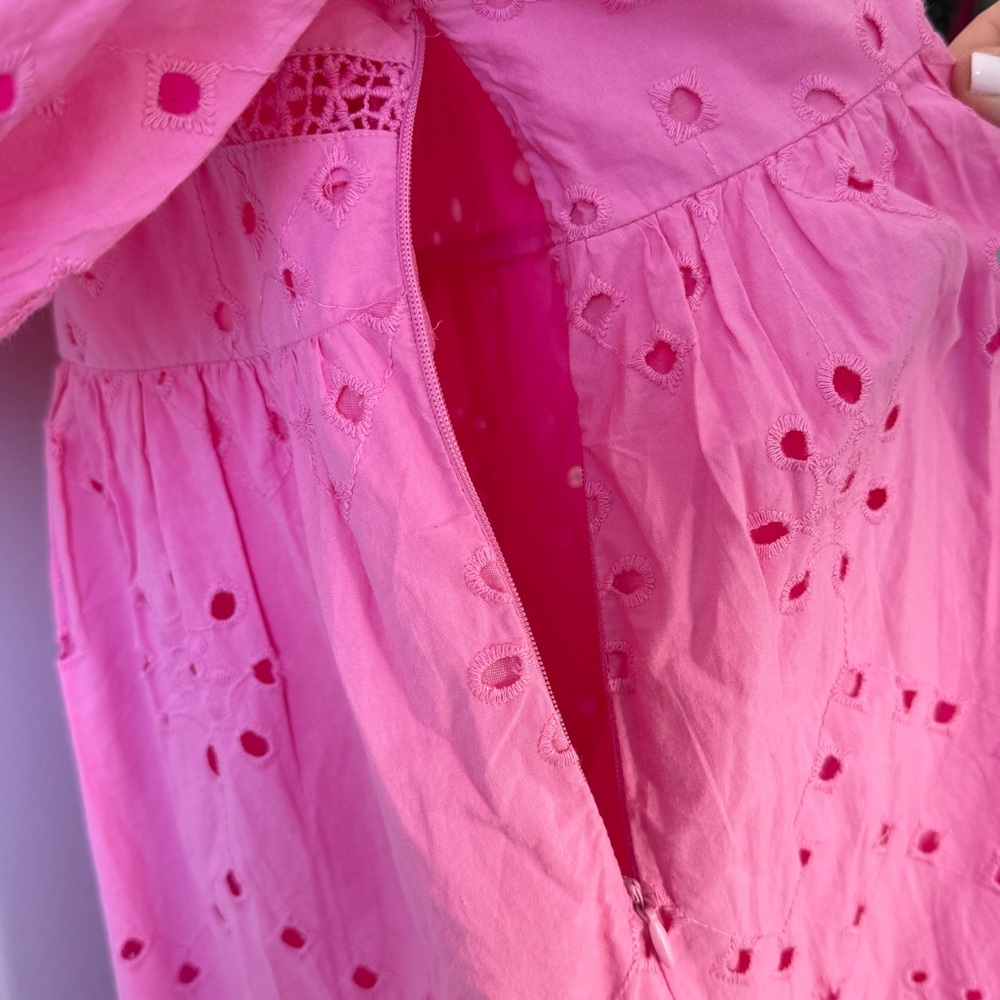 NWT | Zara Pink Openwork Embroidered Midi
V-neck Dress | Size M - Picture 11 of 13